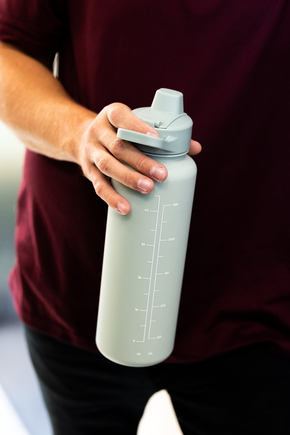 Simple Modern 48 fl oz Reusable Tritan Summit Water Bottle with Silicone Straw Lid|Seaglass Sage IOJC