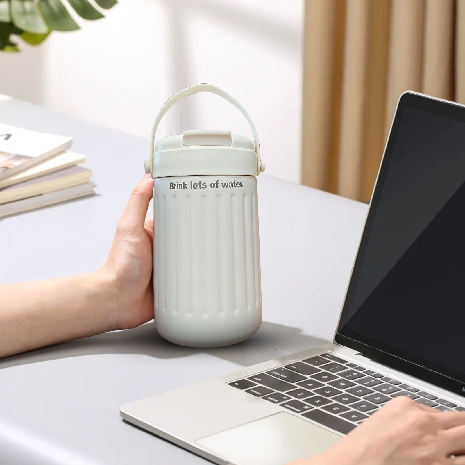BinKFF Simple Modern Travel Coffee Mug, Insulated Coffee Tumblers with Lid, Double Walled Iced Travel Coffee Mug for Woman and Man Stainless Steel Tumbler with Handle OK9I