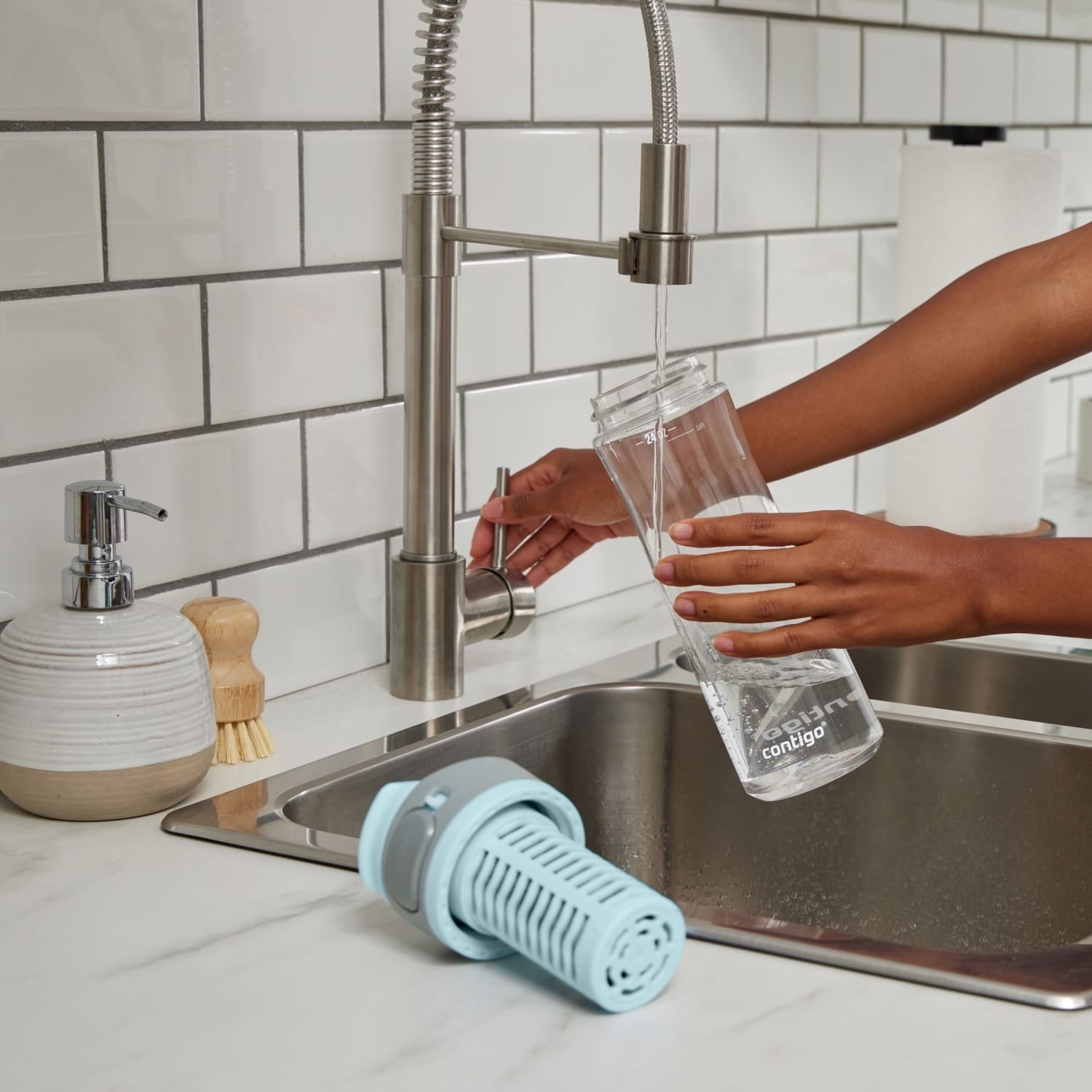 (2 pack) Contigo Clybourn Plastic FreeFlow Filter Water Bottle with AUTOSEAL Lid 24 oz., Salt, with Replacable Filter 4PBL