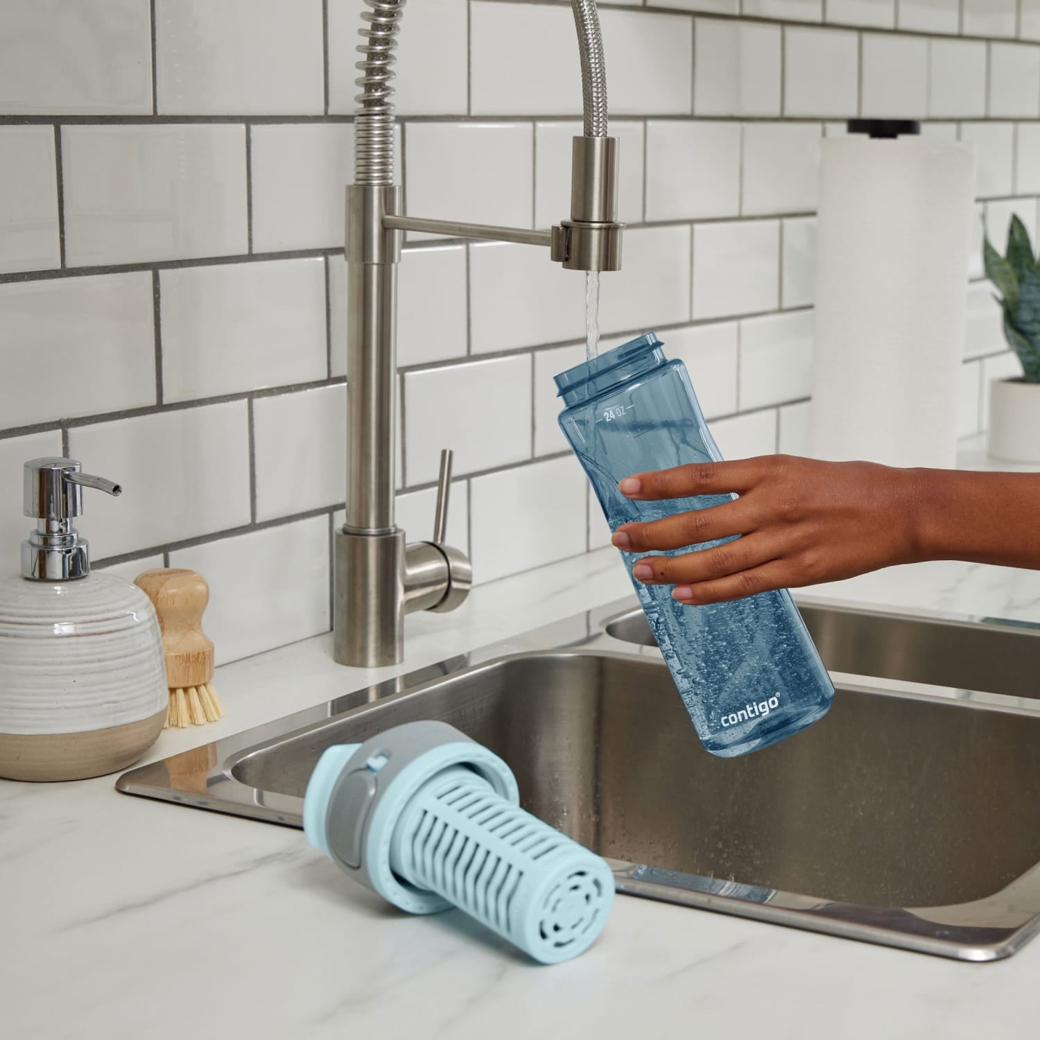 (2 pack) Contigo Clybourn Plastic FreeFlow Filter Water Bottle with AUTOSEAL Lid 24 oz., Dark Ice, with Replacable Filter DN1H